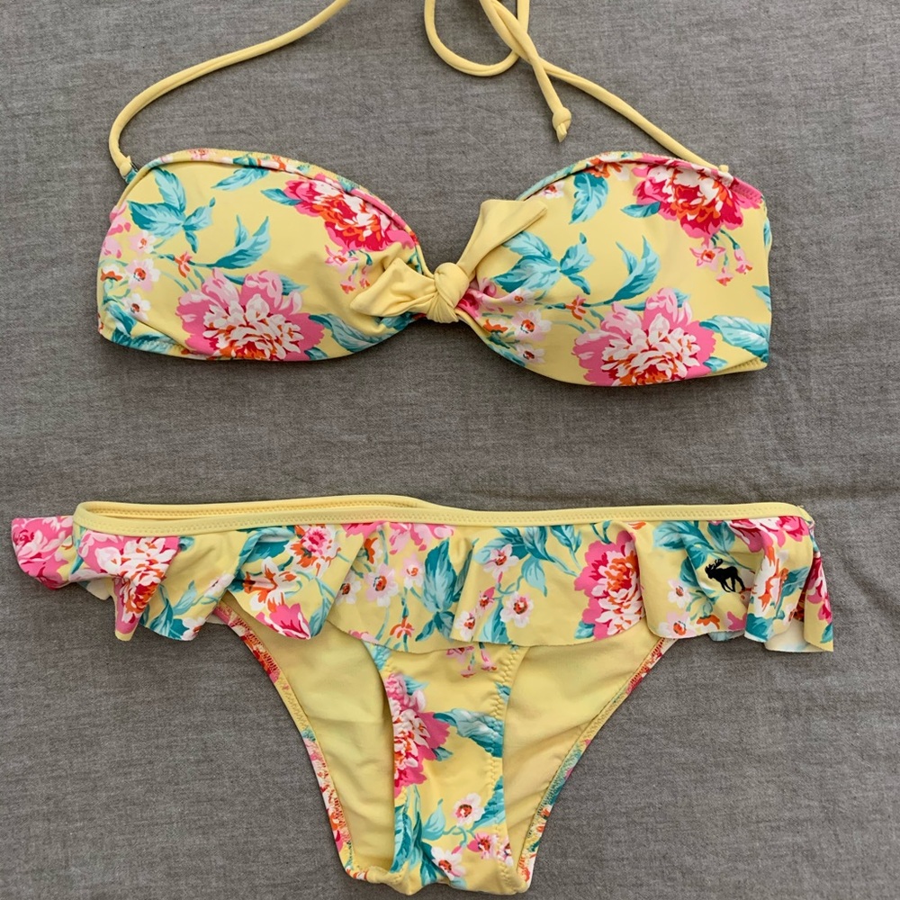 Abercrombie bikini top & bottom